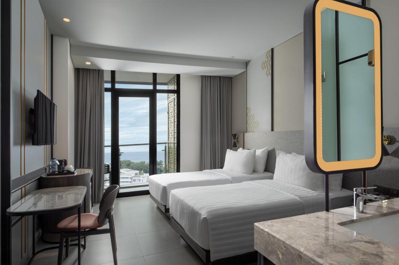 Hotel Santika Premiere Padang Exterior foto